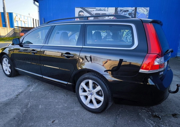 Volvo V70 cena 46900 przebieg: 232000, rok produkcji 2016 z Kutno małe 137